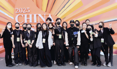 DONGTIANCIAGA閃耀2025中國(guó)國(guó)際時(shí)裝周（春季）